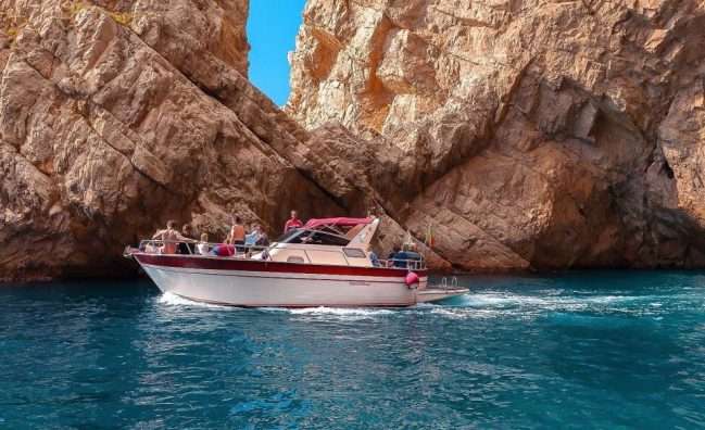 Amalfi coast boat tours from Sorrento, Italy roman tours